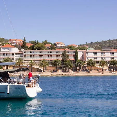 Vela Vala Vela Luka