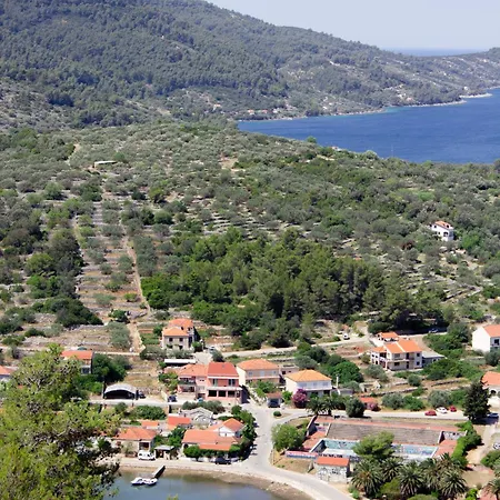 Apartment Vela Vala Vela Luka